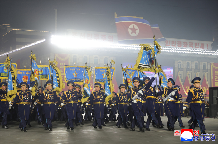 9-《새로운 승리를 향하여》(조선로동당 제9차대회 뜻깊게 기념)